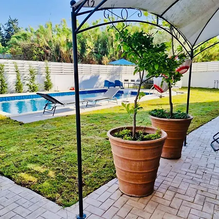 The Blue House Villa Larnaka
